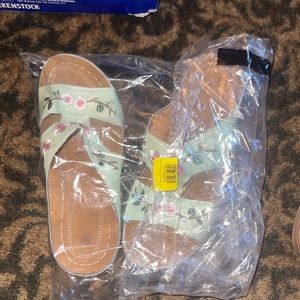 Floral sandals size 43